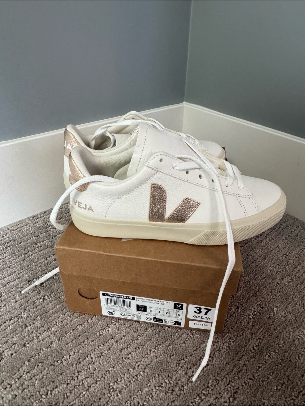 Veja Campo Sneakers in White with Gold V